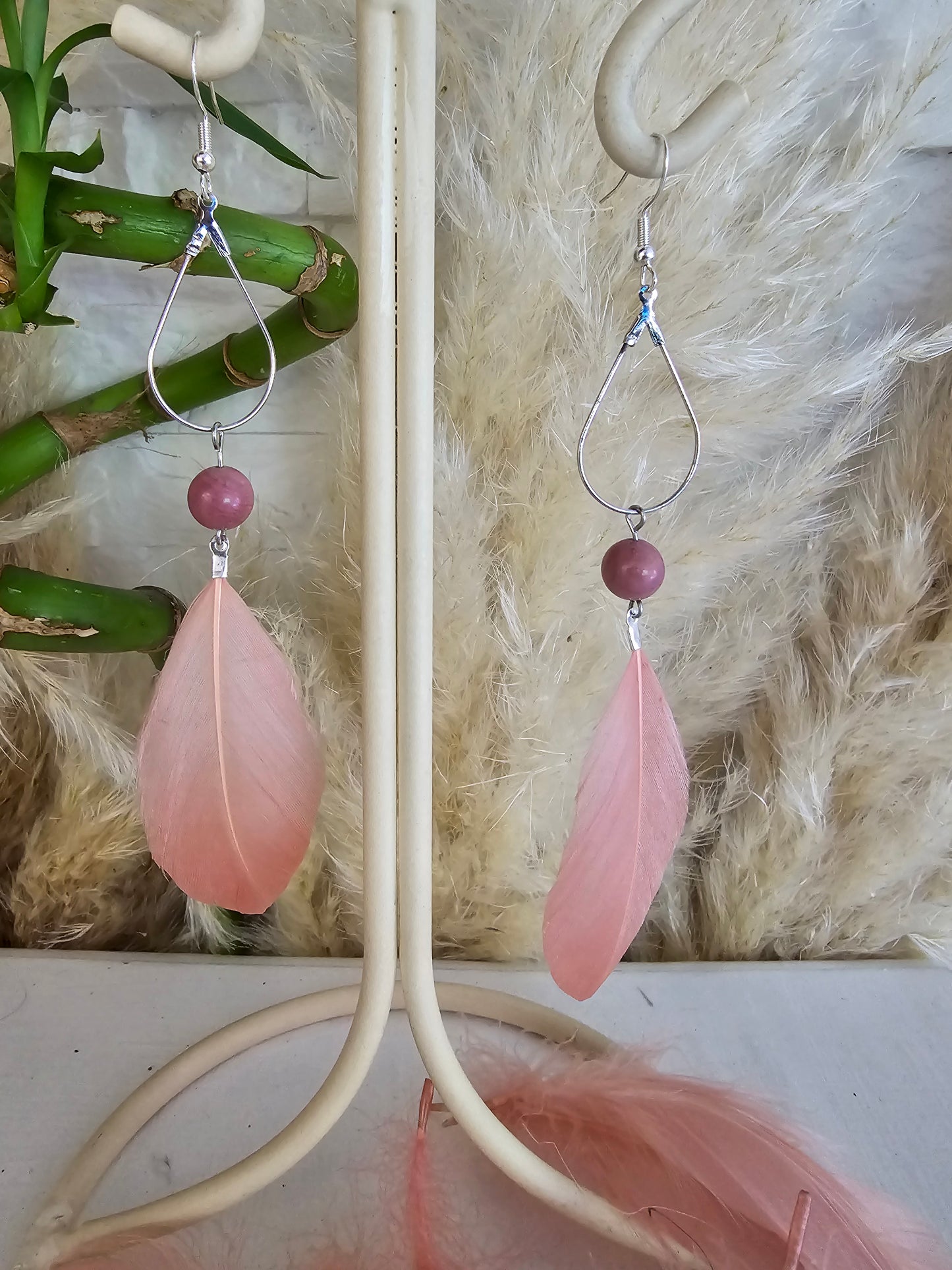 Boucles d'oreilles "La Romance d'Helen" Agate de Botswana & acier inoxydable argenté