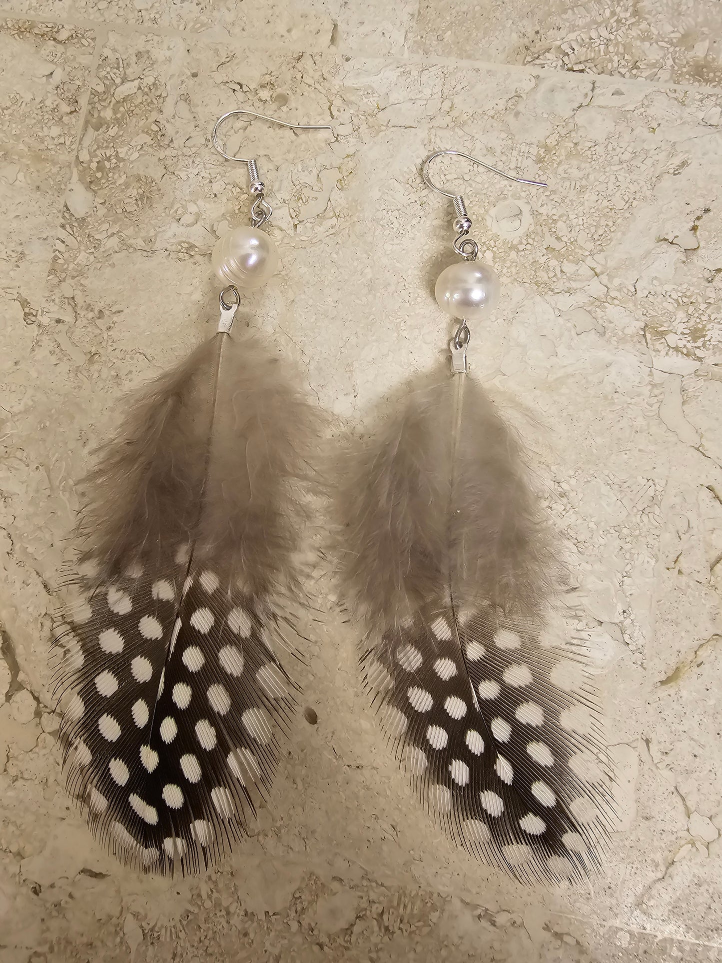 Boucles d'oreilles plume "Helen" Perle naturelle & acier inoxydable argenté